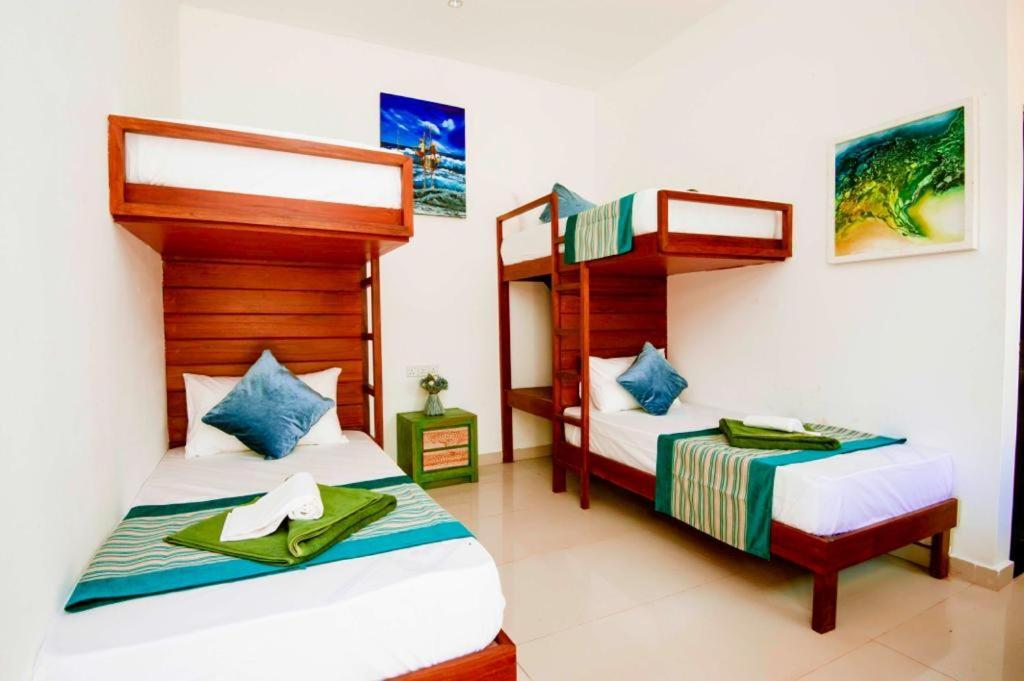 Ocean Gateway Dickwella Hotel Bagian luar foto