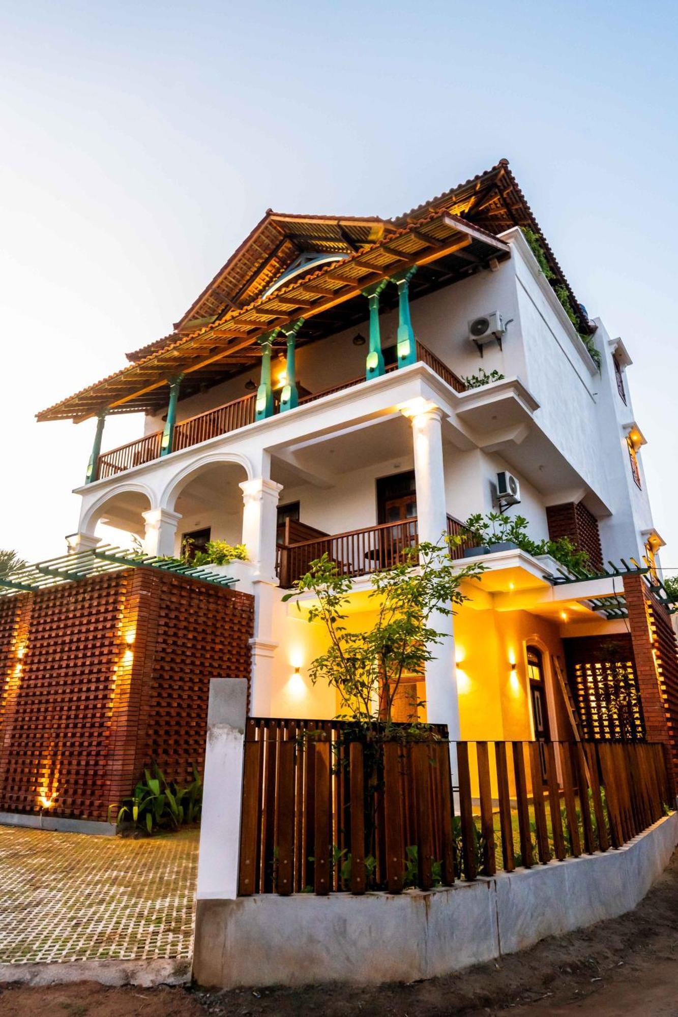 Ocean Gateway Dickwella Hotel Bagian luar foto
