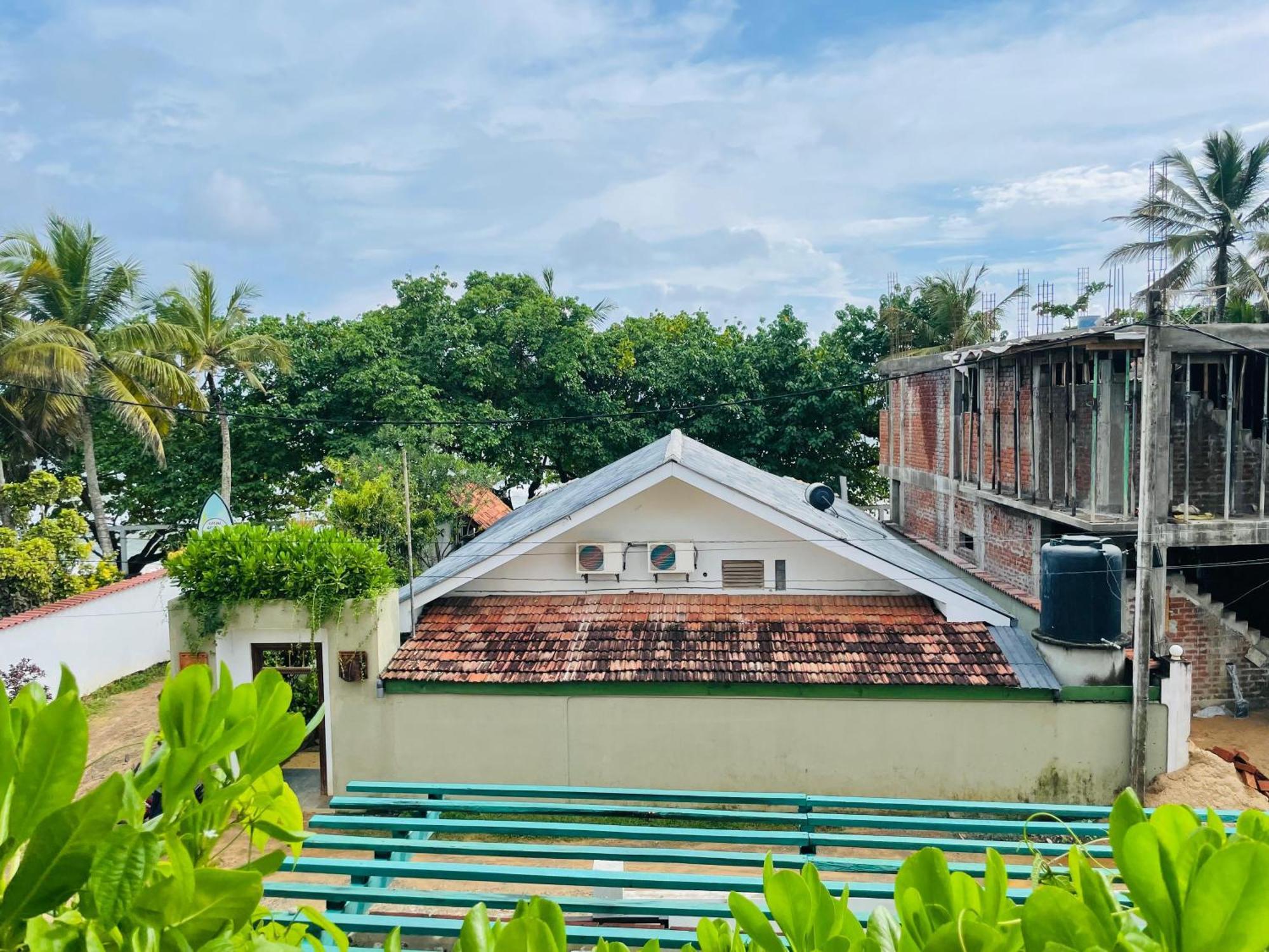 Ocean Gateway Dickwella Hotel Bagian luar foto